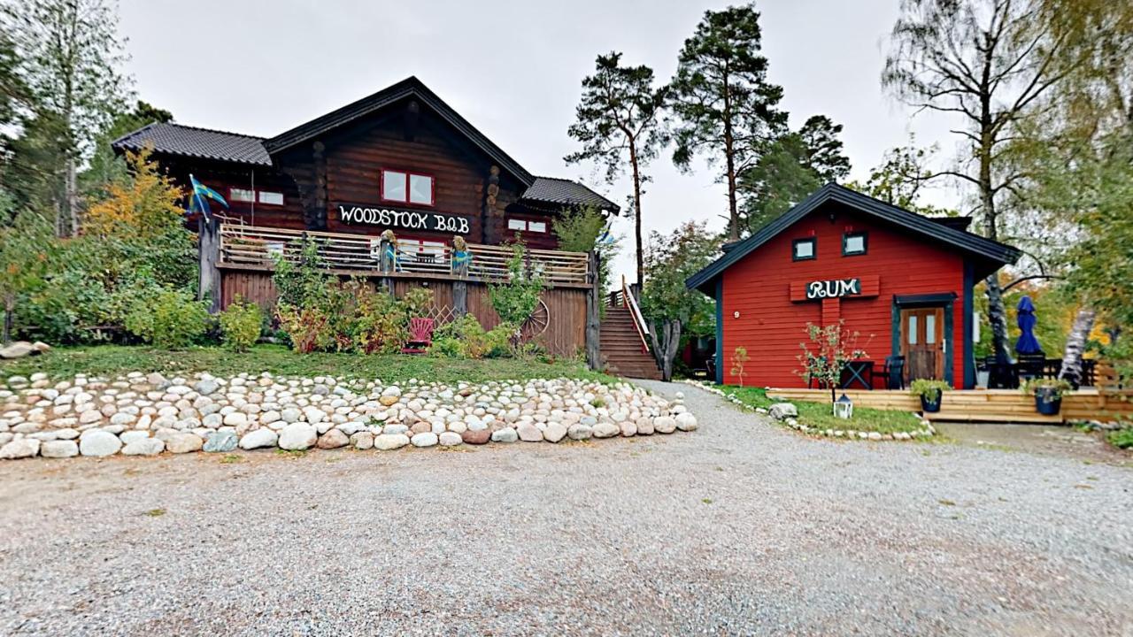 Woodstock B & B Studios Bålsta Exterior foto